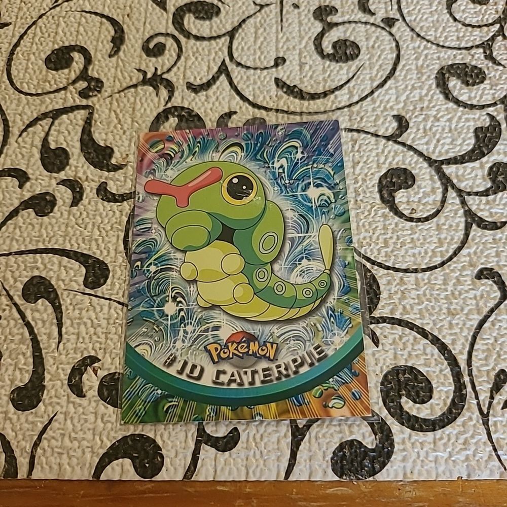 Pokémon Trading Card #10